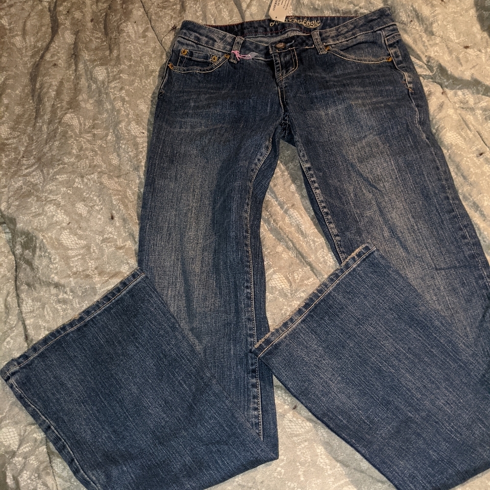 New American Eagle Outfitters Jeans